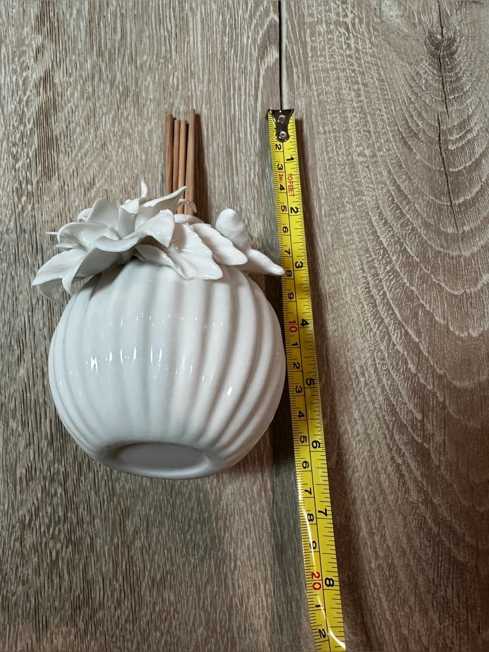 White Ceramic Floral Reed Diffuser Vase - Home Accents